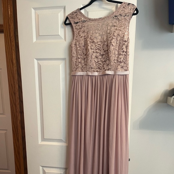 David’s bridal dress - Picture 1 of 3